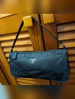 Prada vintage handbag shoulder baguette nylon bag 🖤